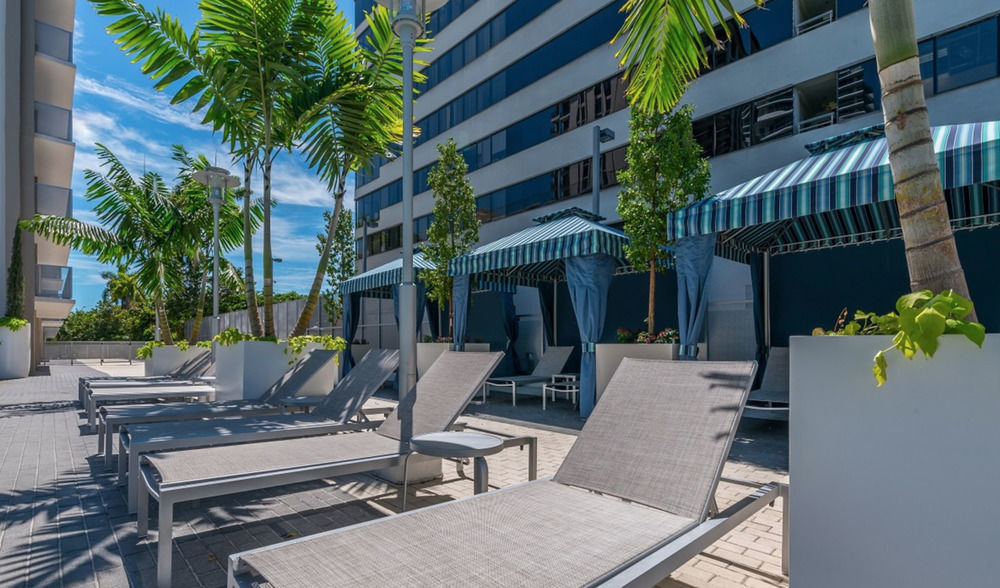 Coconut Grove Apartments By Nuovo Miami Exterior photo